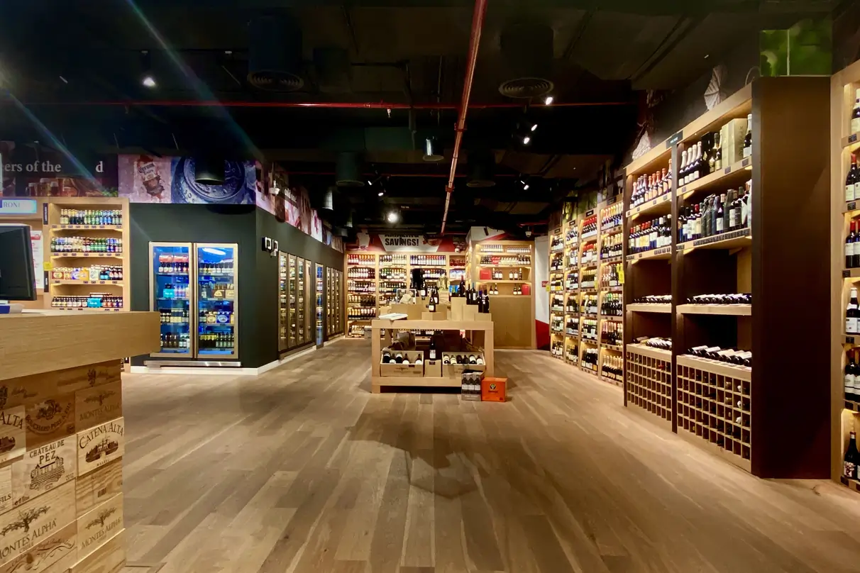 Eminent interio is best Retail Fit Out Companies in Abu Dhabi and MEP Contractors in Abu Dhabi with retail shop, mall, office, home and villas interiors Designer
